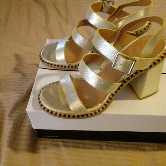 Gold Block Heeled Sandals - Picture 2 of 4